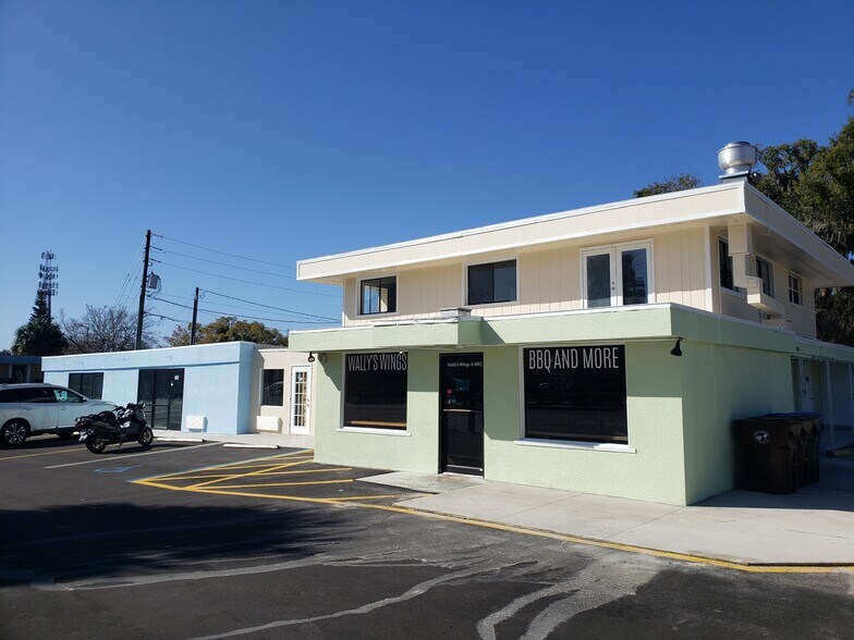 More Photos Of 700 N Main St, Kissimmee Office For Sale