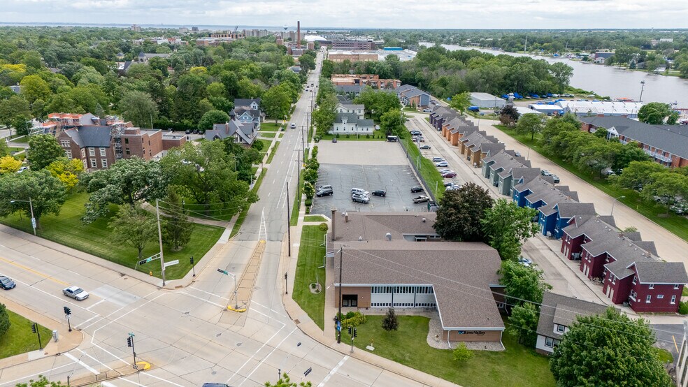More Photos Of 1331 High Ave, Oshkosh Religious Facility For Sale