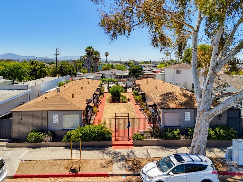 Primary Photo Of 4343-4353 Poplar St, San Diego Apartments For Sale