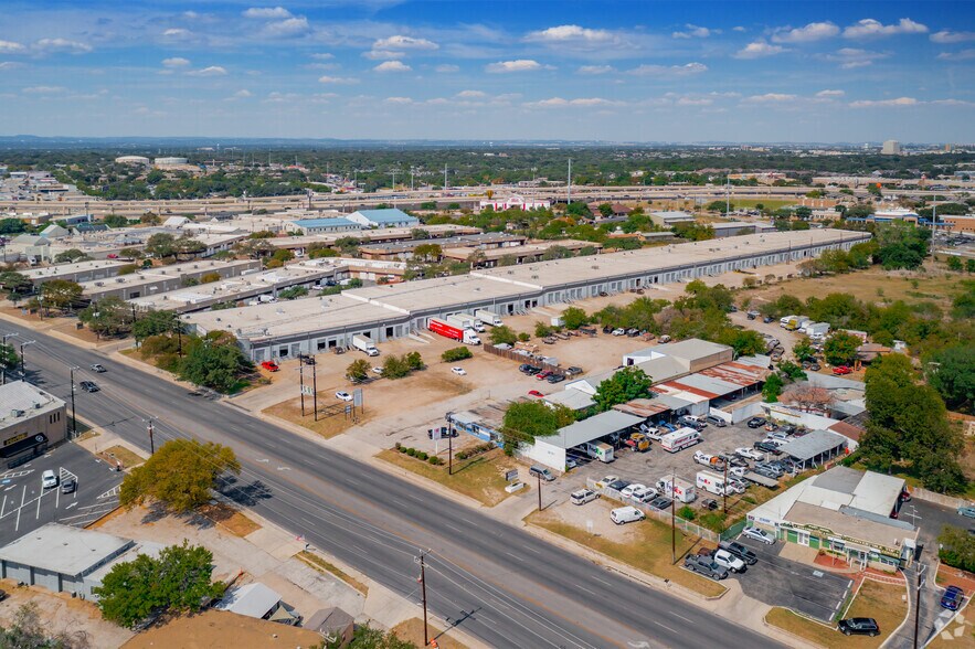 More Photos Of 5405 Bandera Rd, San Antonio Light Distribution For Lease