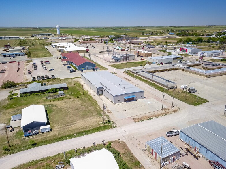 More Photos Of 1207 W 2nd St, Alliance Manufacturing For Sale