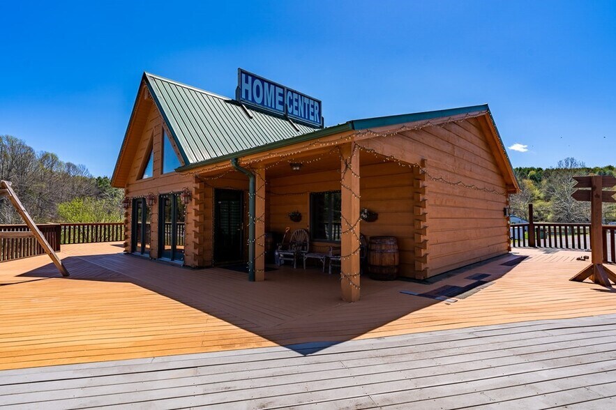 More Photos Of 235 Farmers Market Dr, Hillsville Restaurant For Sale