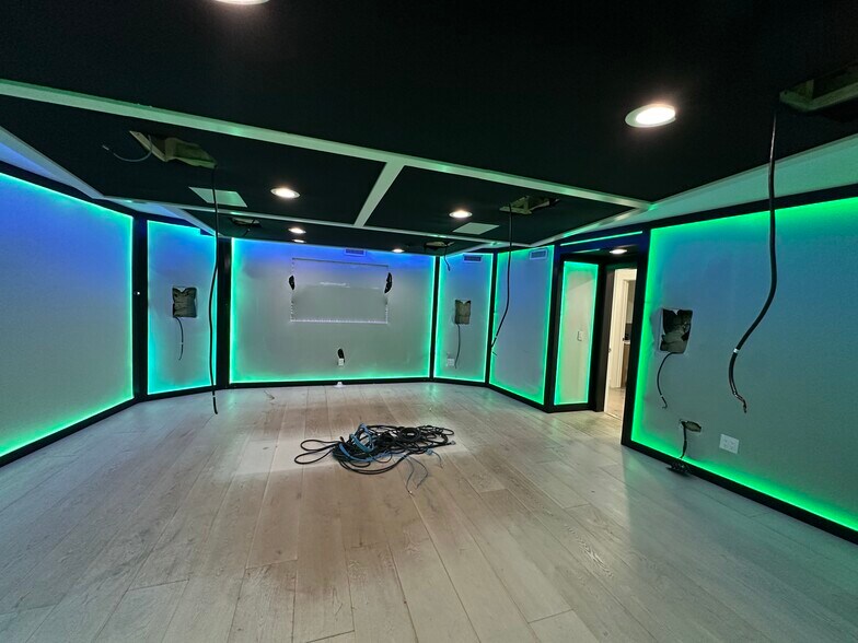 More Photos Of 4151 NW 2nd Ave, Miami Loft Creative Space For Lease