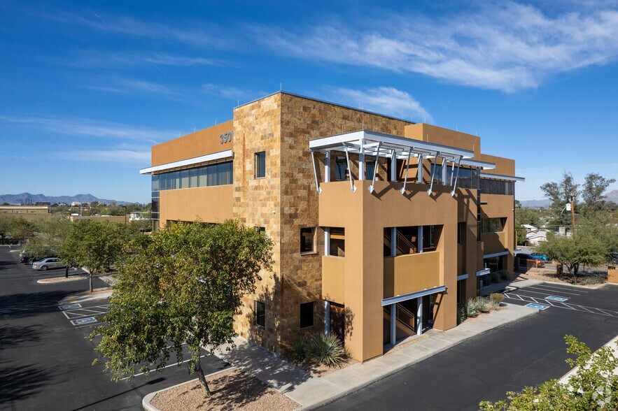 More Photos Of 3501 E Speedway Blvd, Tucson Office Residential For Lease