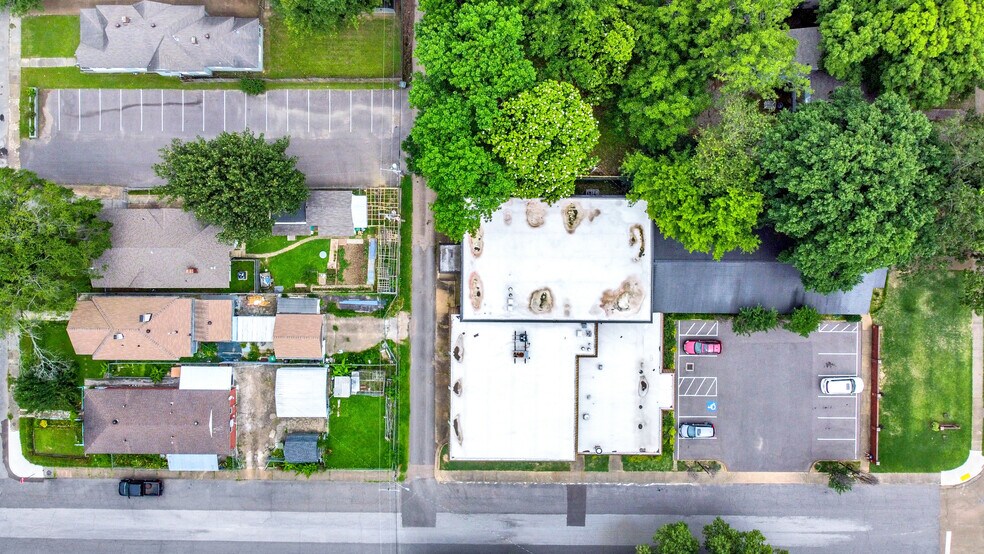 More Photos Of 1792 N Parkway, Memphis Religious Facility For Sale