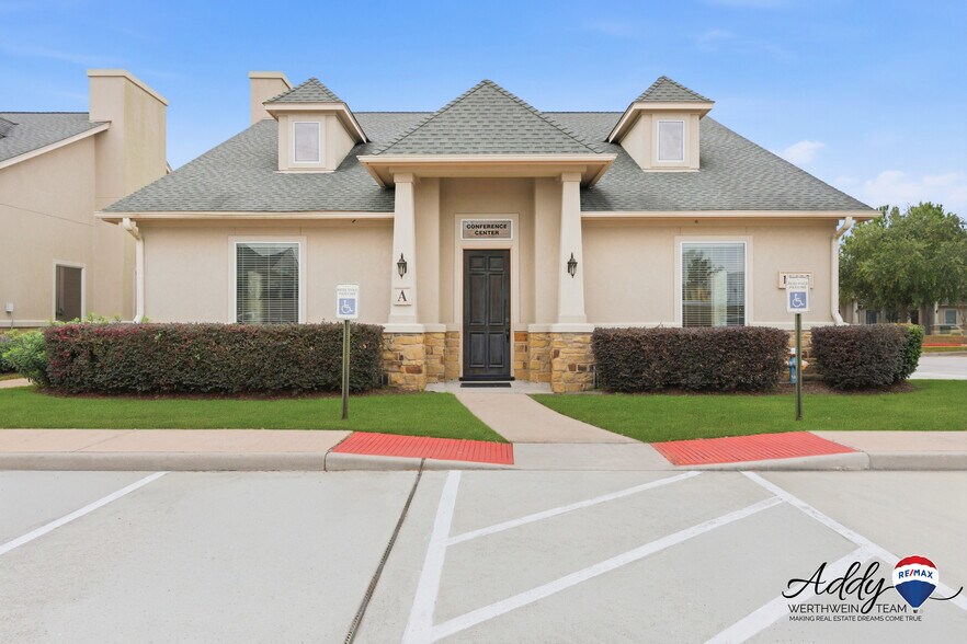 More Photos Of 11601 Spring Cypress Rd, Tomball Medical For Sale