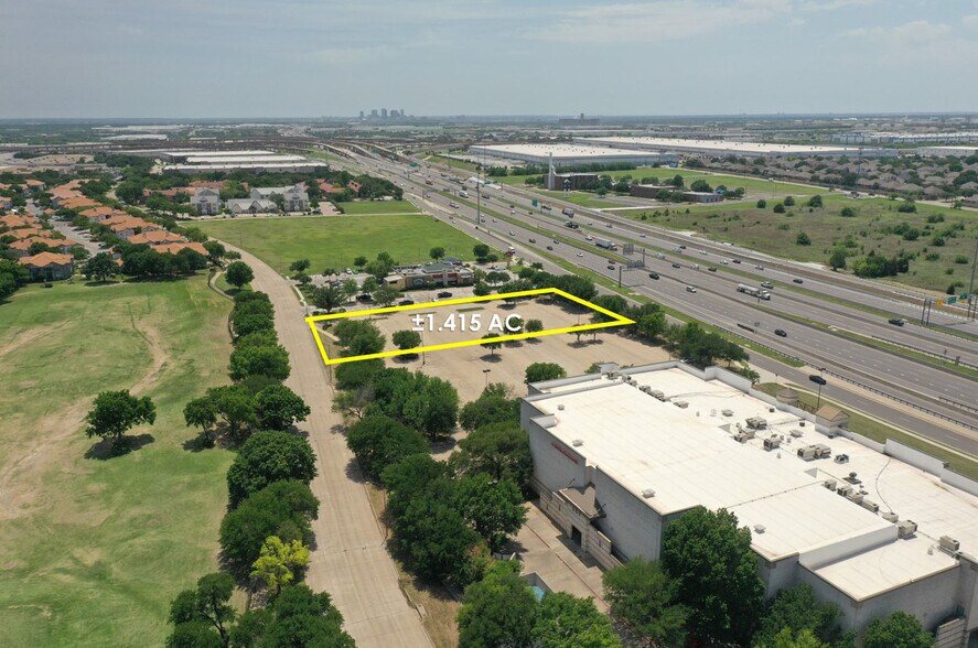 More Photos Of 5900 North Fwy, Fort Worth Land For Sale