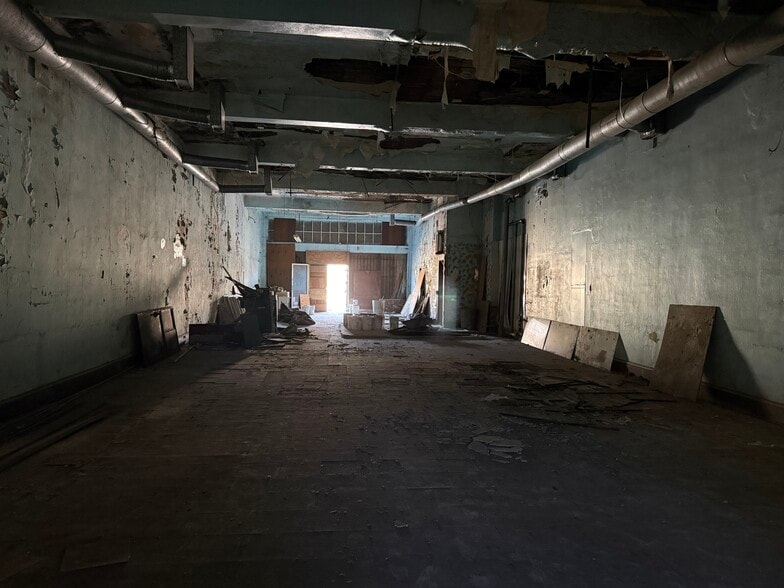More Photos Of 132 E Lafayette St, Stockton General Retail For Sale