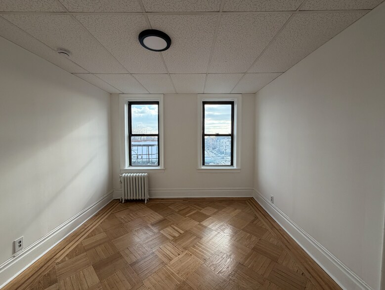 More Photos Of 995 Summit Ave, Jersey City Apartments For Sale