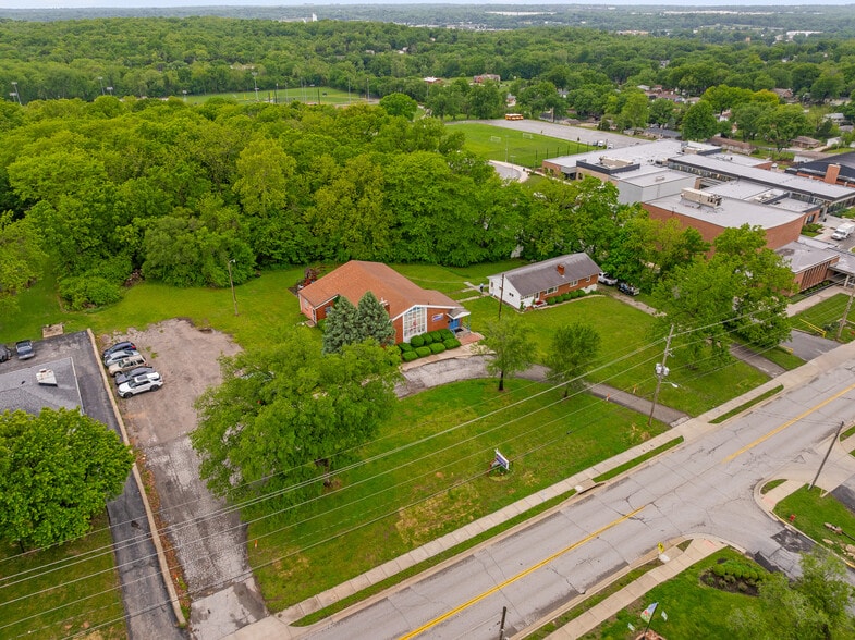 More Photos Of 1424 S 55th St, Kansas City Religious Facility For Sale