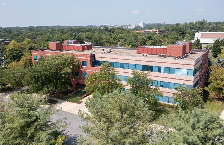 More Photos Of 6325 Woodside Ct, Columbia Office For Lease