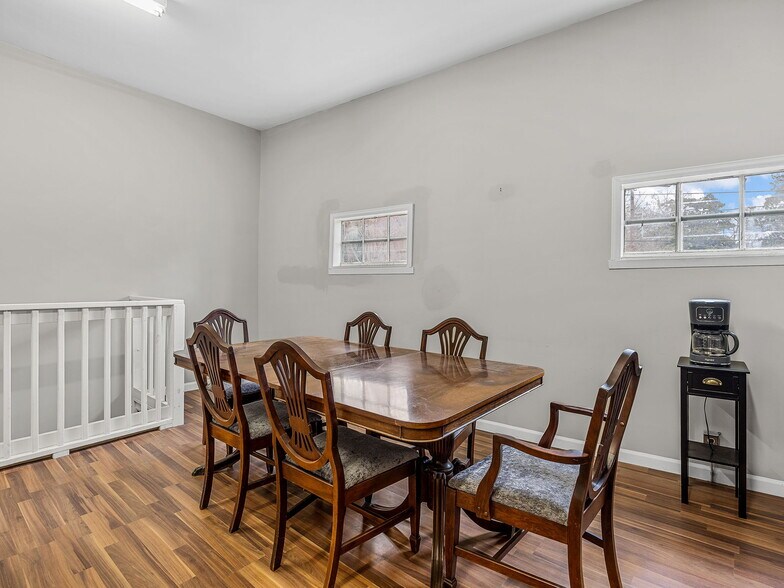 More Photos Of 516 E Main St, Spartanburg Storefront For Sale