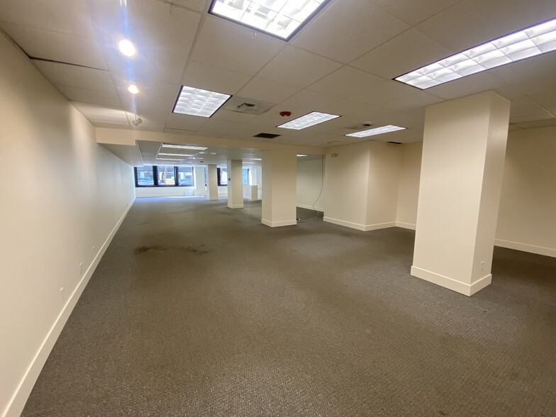 More Photos Of 105 E Holly St, Bellingham General Retail For Lease