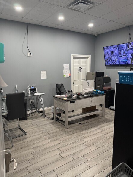 More Photos Of 301 S Air Depot Blvd, Midwest City Freestanding For Sale