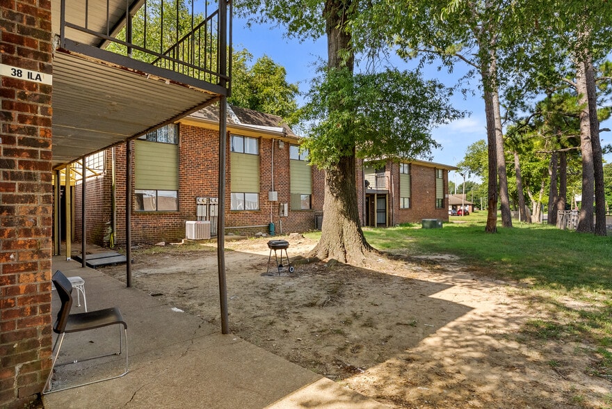More Photos Of 1920 Florida St, Memphis Apartments For Sale