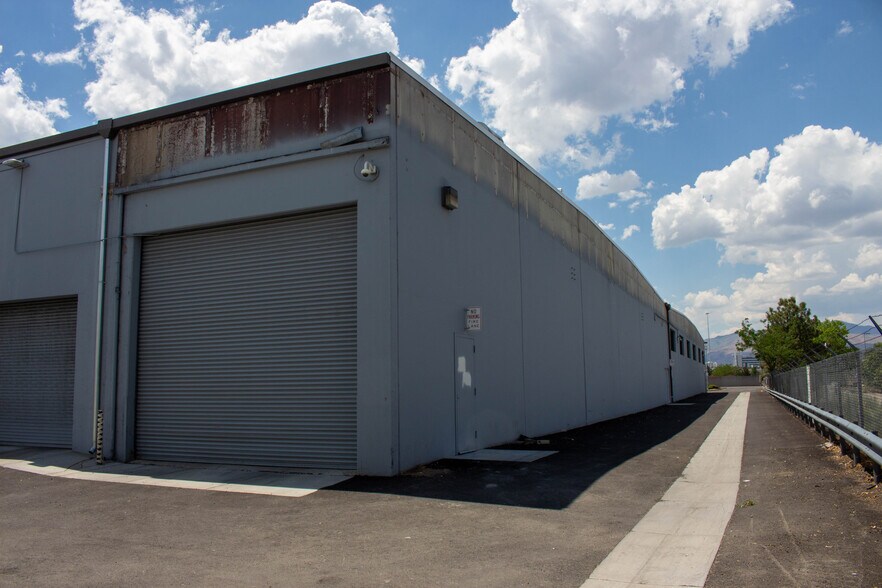 More Photos Of 2597 Mill St, Reno Office For Lease