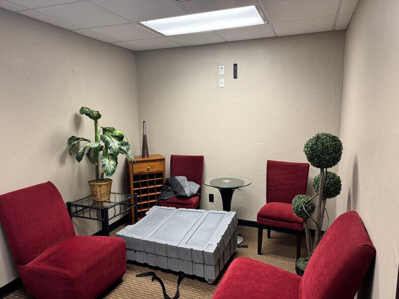 More Photos Of 7301 N Broadway Ext, Oklahoma City Office For Lease