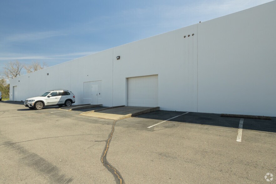 More Photos Of 105 Lake Forest Way, Folsom Unknown For Lease