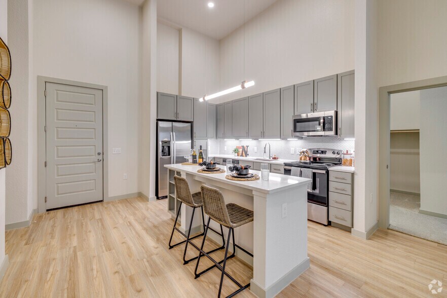 More Photos Of 2219 E 11th St, Tulsa Apartments For Lease