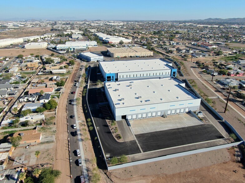 More Photos Of 1900 Encinas ln, Phoenix Unknown For Lease