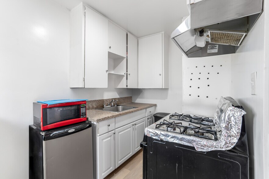 More Photos Of 136 N Garfield Ave, Oxnard Apartments For Sale