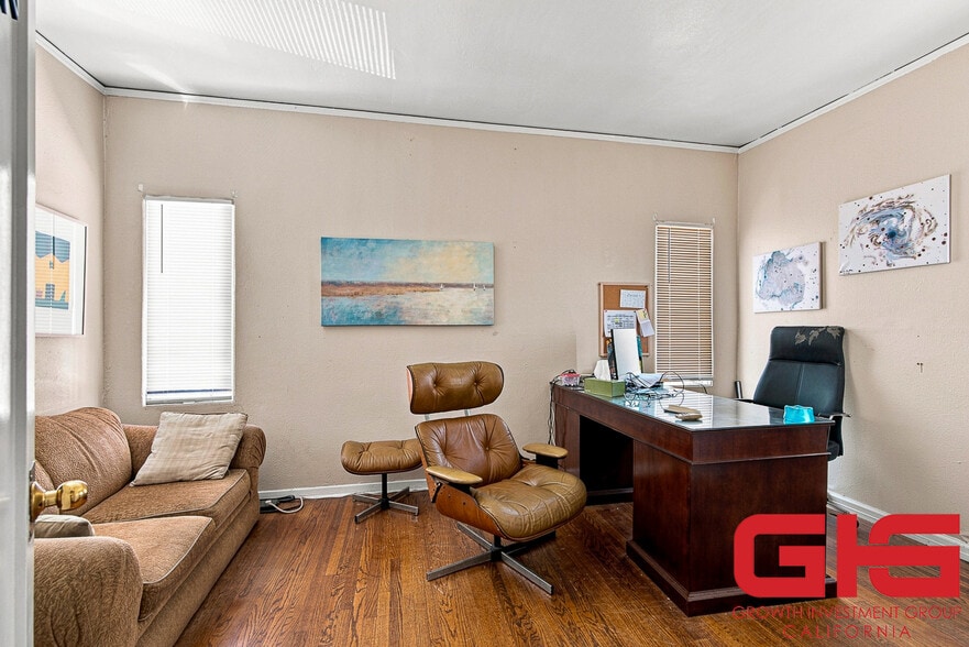More Photos Of 146-154 N Holliston Ave, Pasadena Rehabilitation Center For Sale