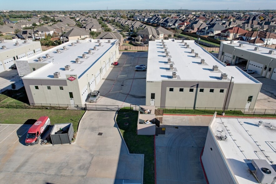 More Photos Of 1435 FM 1463 Rd, Katy Showroom For Sale