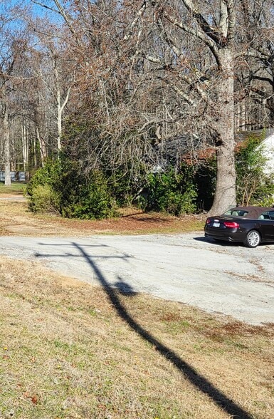 More Photos Of 3386 Hands Mill Hwy, York Industrial For Sale