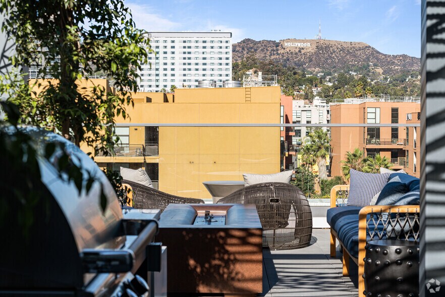 More Photos Of 6220 Selma Ave, Los Angeles Apartments For Lease