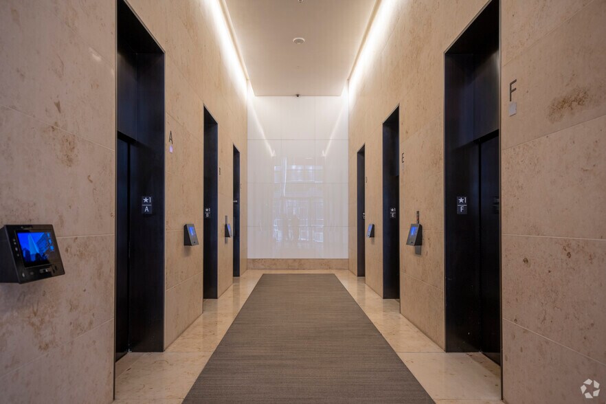 More Photos Of 50 California St, San Francisco Office For Lease