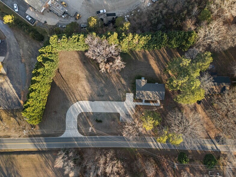 More Photos Of 247 Unionville Indian Trail Rd W, Indian Trail Office Residential For Sale