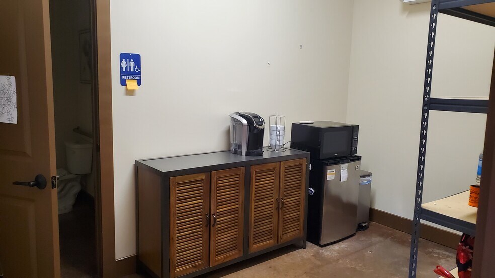 More Photos Of 6477 E NC 150 Hwy, Sherrills Ford Self Storage For Lease