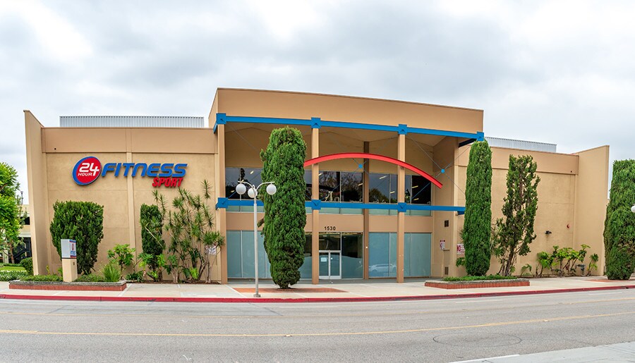 More Photos Of 1530 W West Covina Pky, West Covina Health Club For Lease