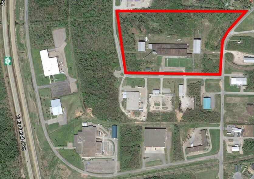 More Photos Of 1 Chandler Rd, Amherst Distribution For Sale