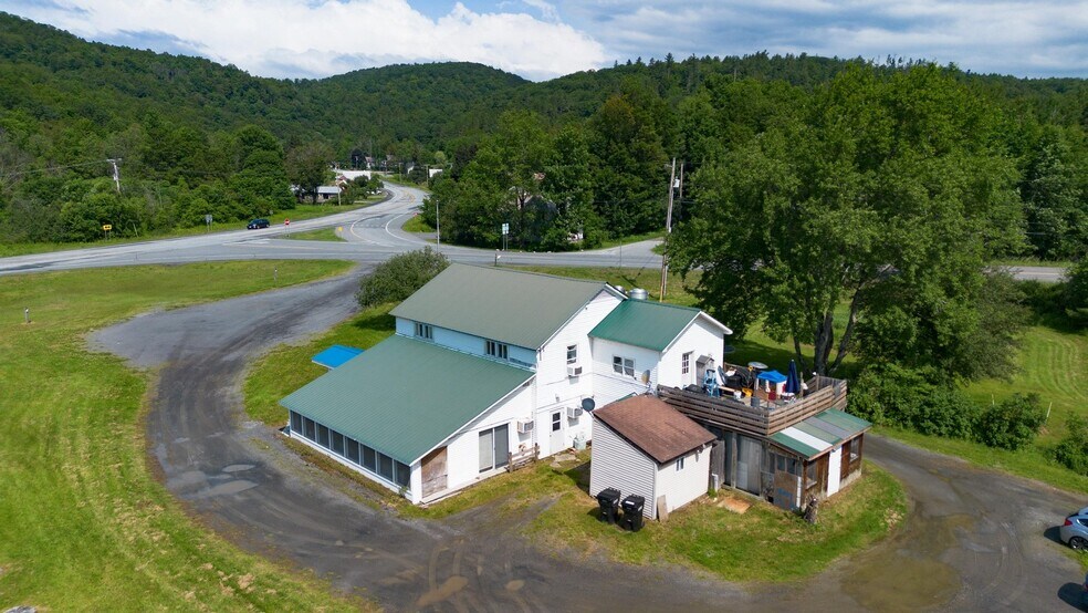 More Photos Of 32 Vt Route 10, Chester Restaurant For Sale