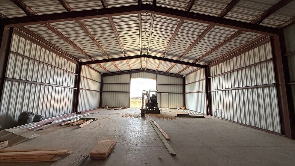 More Photos Of 1808 N FM 1788, Midland Warehouse For Lease