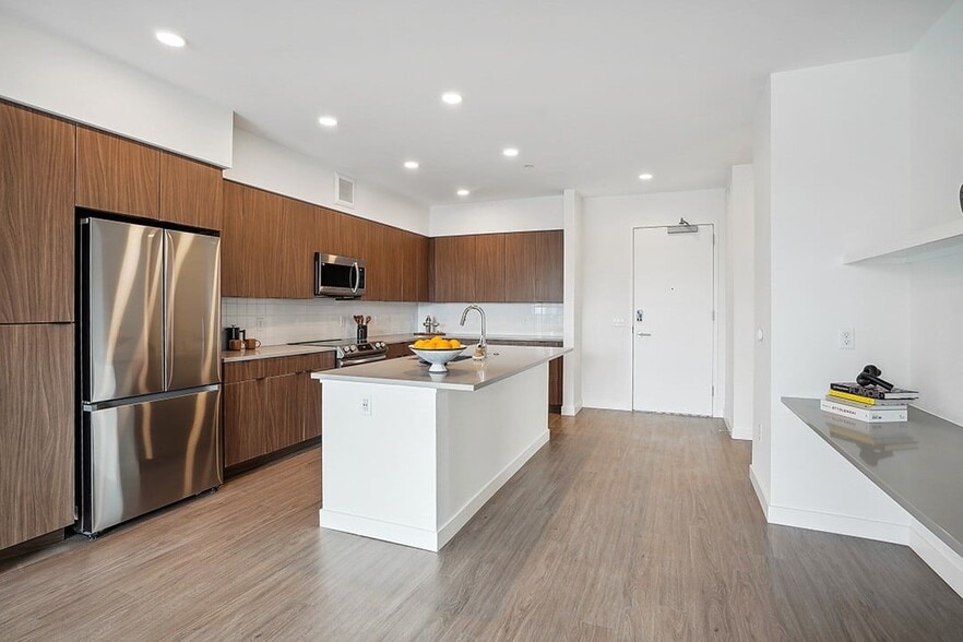 More Photos Of 2950 Arkins Ct, Denver Apartments For Lease