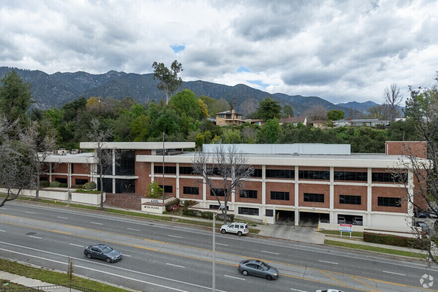 More Photos Of 600 N Rosemead Blvd, Pasadena Office For Sale