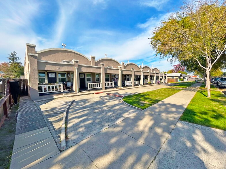 Primary Photo Of 119 N Sherman Ave, Manteca Apartments For Sale