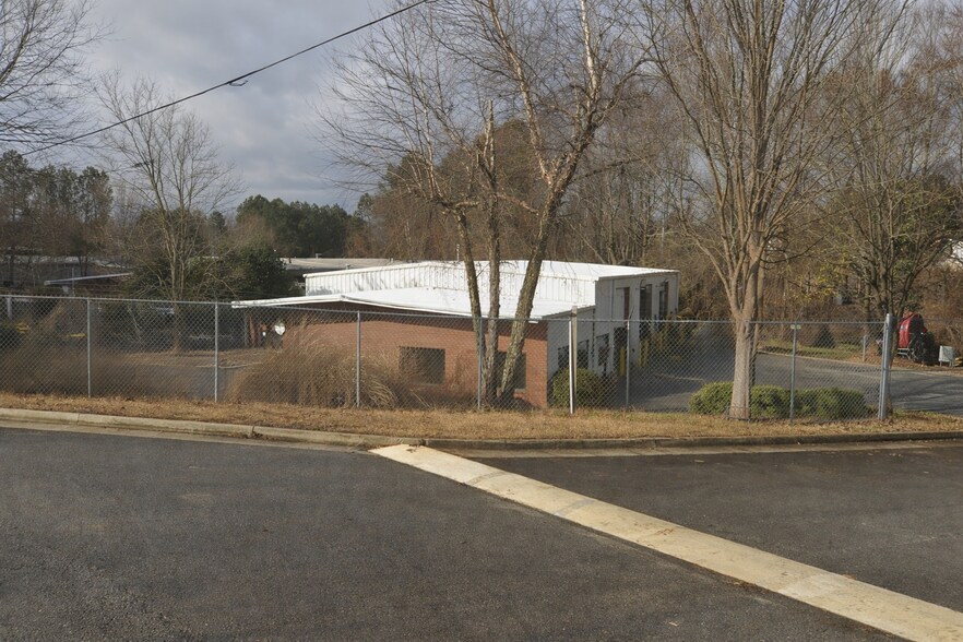 More Photos Of 4337 Brogdon Place Cv, Suwanee Flex For Lease