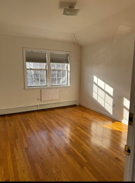 More Photos Of 215th St, Bayside Apartments For Sale