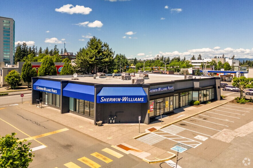 More Photos Of 32412 S Fraser Way, Abbotsford Bank For Lease