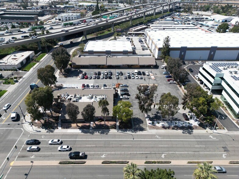 More Photos Of 1725 Spruce St, Riverside Restaurant For Sale