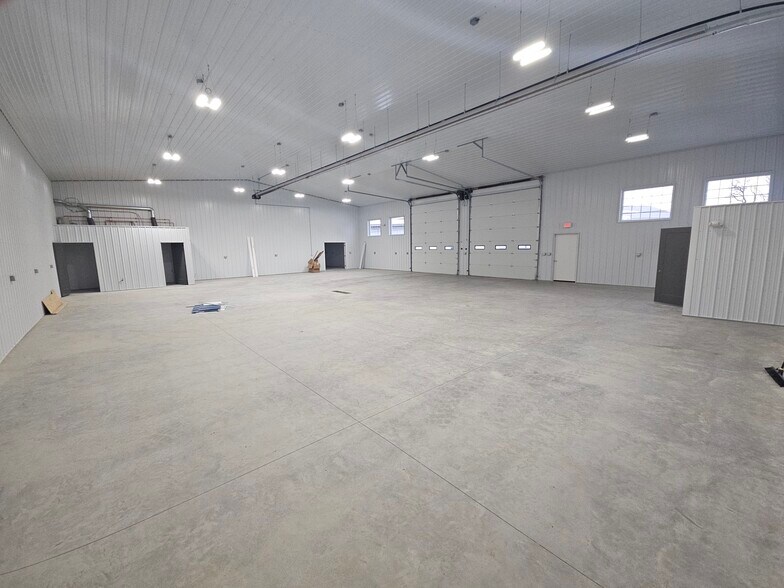 More Photos Of 55 Bank St, Orchard Park Industrial For Sale