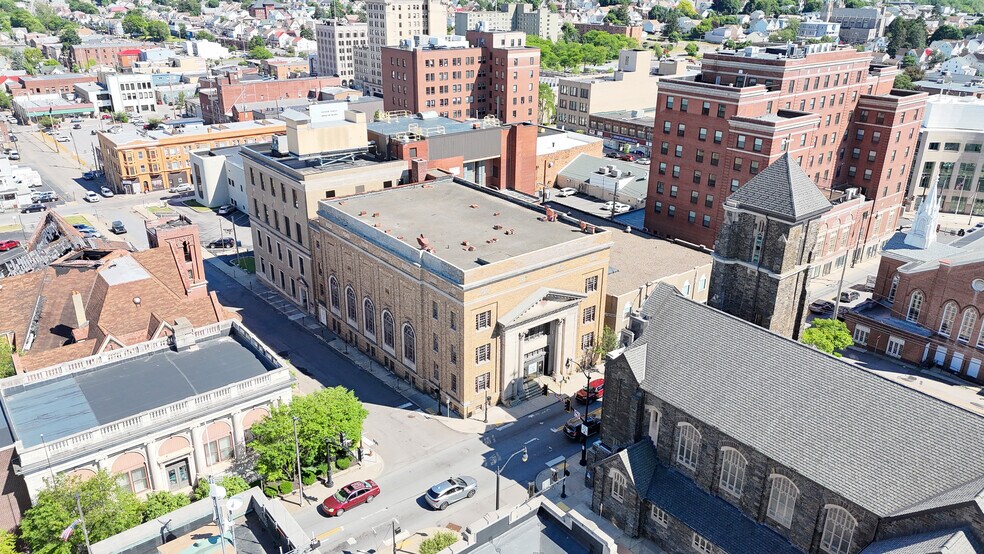 More Photos Of 31 N Church St, Hazleton Apartments For Sale
