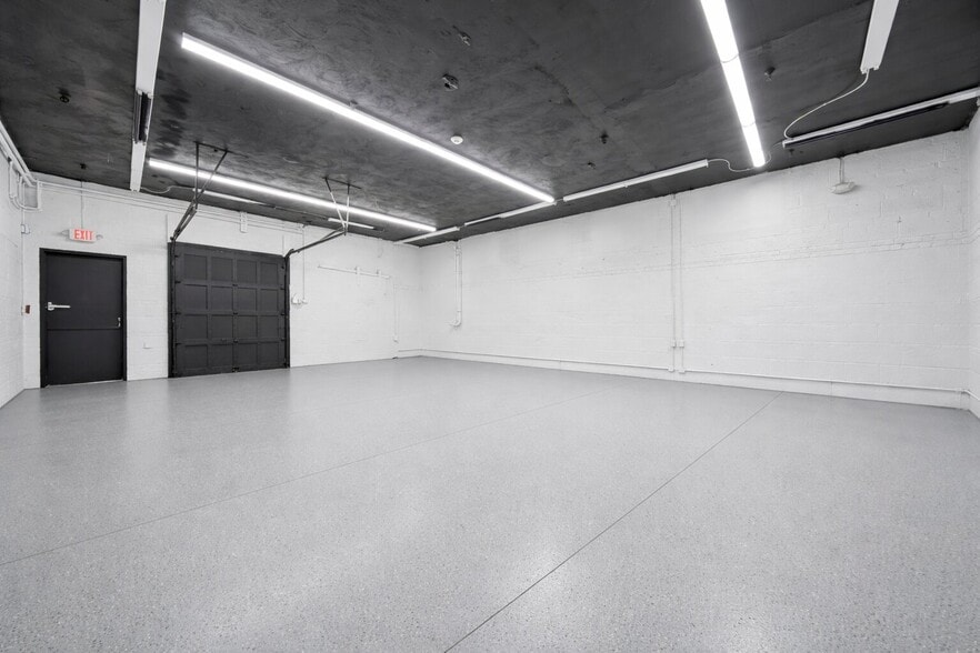 More Photos Of 545-553 Cedar Ln, Teaneck Office For Sale