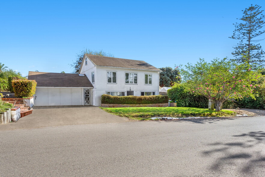 Primary Photo Of 841 Normandy Rd, Encinitas Apartments For Sale