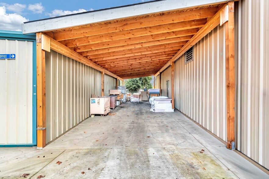 More Photos Of 15464 SE 94th Ave, Clackamas Industrial For Sale