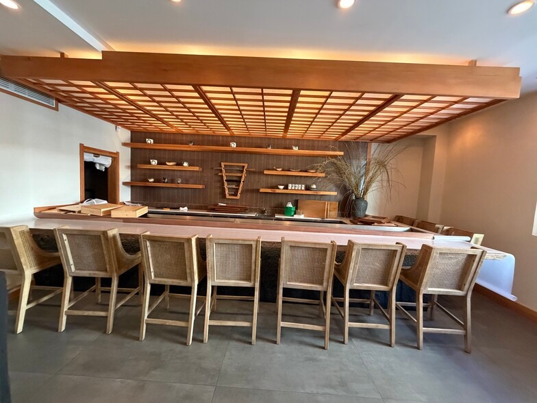 More Photos Of 117 Berry St, Brooklyn Storefront Retail Residential For Sale