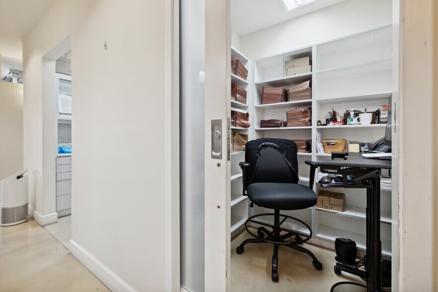 More Photos Of 250-260 Stockton St, San Francisco Office For Lease